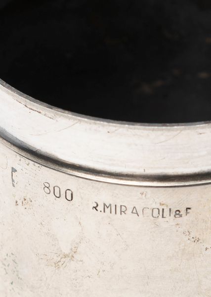 Dieci oggetti  - Asta Argenti - Associazione Nazionale - Case d'Asta italiane