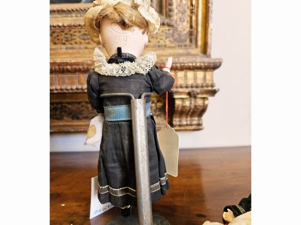 Due bambole UNIS France  - Asta Bambole e Balocchi - Associazione Nazionale - Case d'Asta italiane