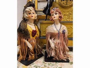 Due mezze bambole in biscuit  - Asta Bambole e Balocchi - Associazione Nazionale - Case d'Asta italiane