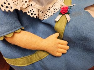 Bambola Lenci, riproduzione del modello Wilma del 1926  - Asta Bambole e Balocchi - Associazione Nazionale - Case d'Asta italiane