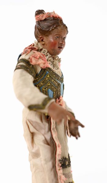 Giovane donna ricca con chignon  - Asta Dalla Collezione Antonio Latini e altre provenienze Antichi Pastori da Presepe, Accessori e libri sul tema - Associazione Nazionale - Case d'Asta italiane