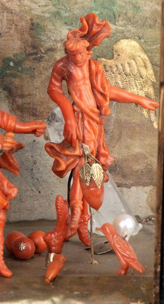 Presepe italiano in corallo, argento e tartaruga  - Asta Coralli, Avori e Argenti: capolavori da importanti collezioni italiane - Icone Russe - Associazione Nazionale - Case d'Asta italiane