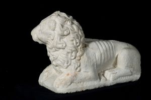 Tino di Camaino, Bottega di - Leone stiloforo in marmo