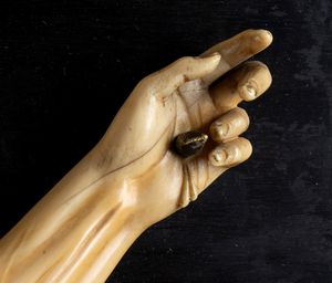 Crocifisso in avorio  - Asta Coralli, Avori e Argenti: capolavori da importanti collezioni italiane - Icone Russe - Associazione Nazionale - Case d'Asta italiane