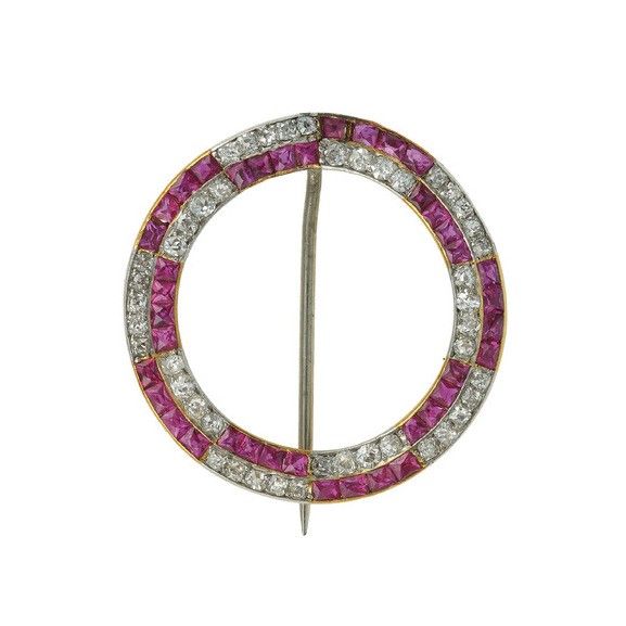 Spilla con rubini e diamanti  - Asta Fine Jewels - Associazione Nazionale - Case d'Asta italiane