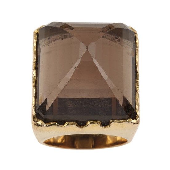 Anello con quarzo fum  - Asta Fine Jewels - Associazione Nazionale - Case d'Asta italiane