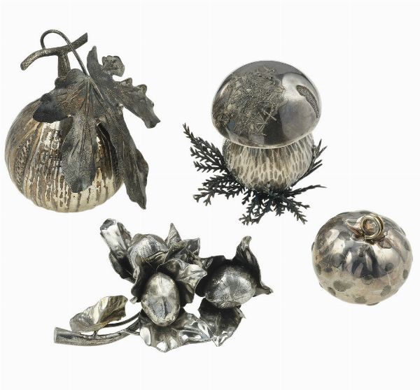 Lotto composto da tre oggetti firmati M. Buccellati e uno firmato Buccellati  - Asta Fine Jewels - Associazione Nazionale - Case d'Asta italiane