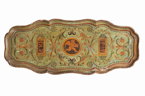 Napoli, fine XVIII secolo : Grande vassoio  - Asta Antiquariato, Dipinti antichi e del XIX secolo - Associazione Nazionale - Case d'Asta italiane