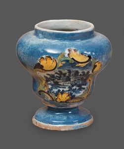 Fabbriche napoletane, prima metà del XVIII secolo - Piccolo vaso a pera