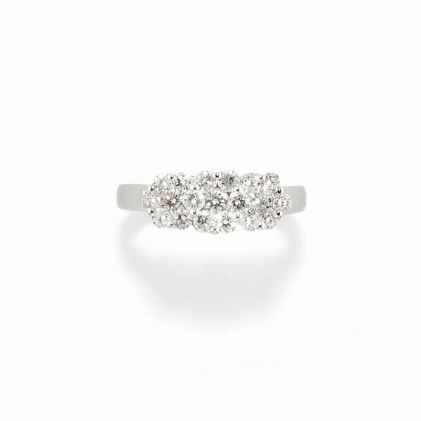 Anello con diamanti  - Asta Gioielli - Associazione Nazionale - Case d'Asta italiane