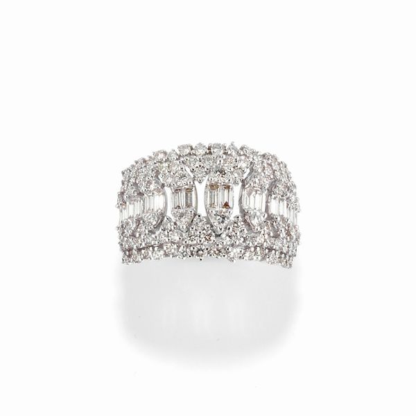 Anello con diamanti  - Asta Gioielli - Associazione Nazionale - Case d'Asta italiane