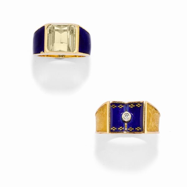 Due anelli con smalto  - Asta Gioielli - Associazione Nazionale - Case d'Asta italiane