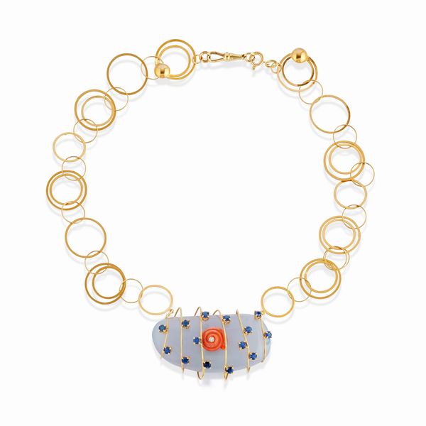 Collana con pietra dura, zaffiri e corallo  - Asta Gioielli - Associazione Nazionale - Case d'Asta italiane