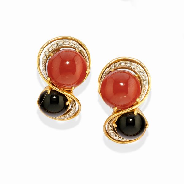 Demi-parure con corallo e onice  - Asta Gioielli - Associazione Nazionale - Case d'Asta italiane