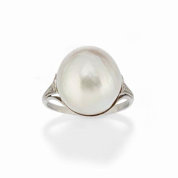 Anello con perla  - Asta Gioielli - Associazione Nazionale - Case d'Asta italiane