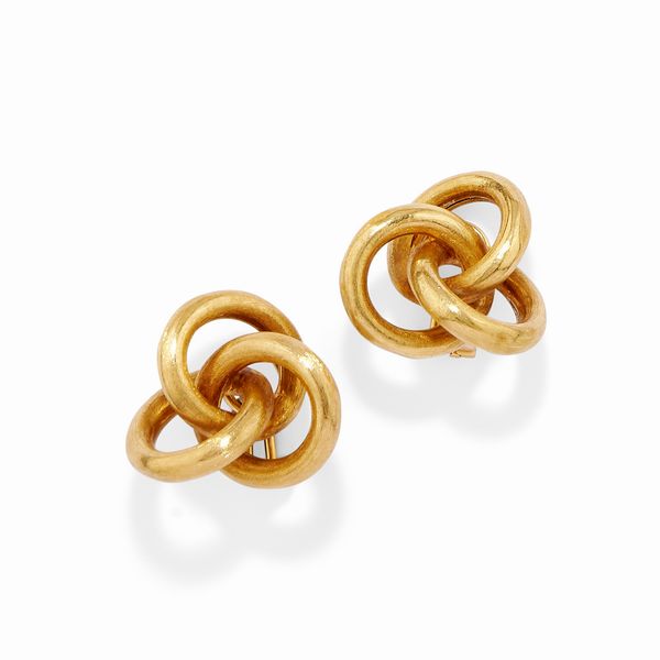 Orecchini a tre cerchi  - Asta Gioielli - Associazione Nazionale - Case d'Asta italiane