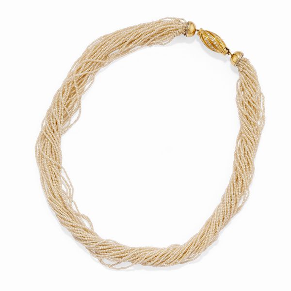 Collana con microperle  - Asta Gioielli - Associazione Nazionale - Case d'Asta italiane