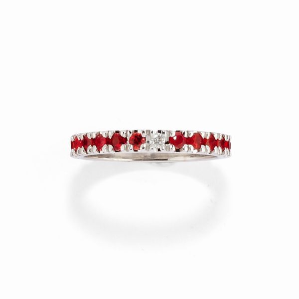 Anello con rubini  - Asta Gioielli - Associazione Nazionale - Case d'Asta italiane