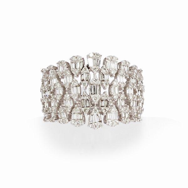 Anello con diamanti  - Asta Gioielli - Associazione Nazionale - Case d'Asta italiane