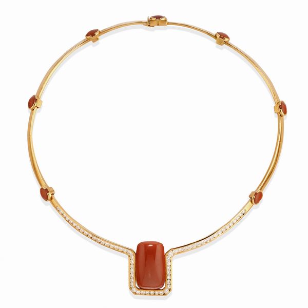 Collana con corallo  - Asta Gioielli - Associazione Nazionale - Case d'Asta italiane