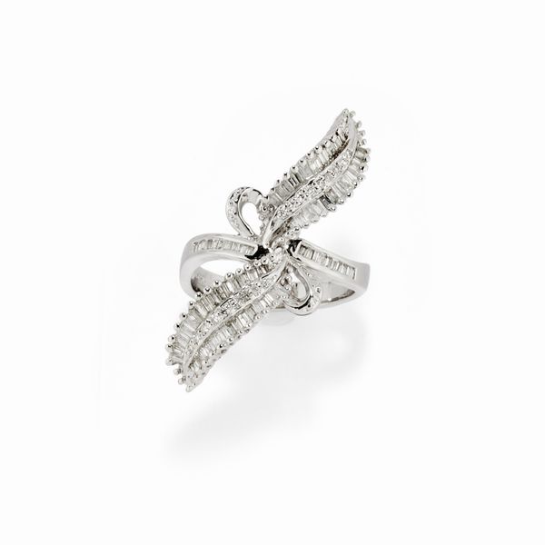 Anello con diamanti  - Asta Gioielli - Associazione Nazionale - Case d'Asta italiane