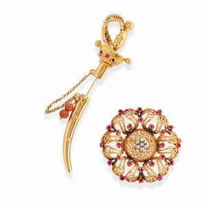 Due spille  - Asta Gioielli - Associazione Nazionale - Case d'Asta italiane