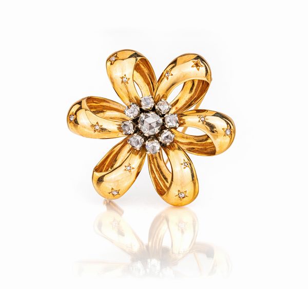 Spilla in oro e diamanti  - Asta Asta Gioielli e Orologi - Associazione Nazionale - Case d'Asta italiane