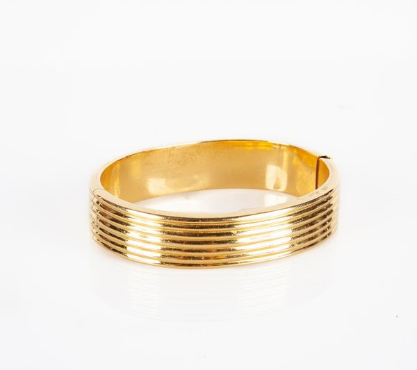 Bracciale rigido in oro  - Asta Asta Gioielli e Orologi - Associazione Nazionale - Case d'Asta italiane