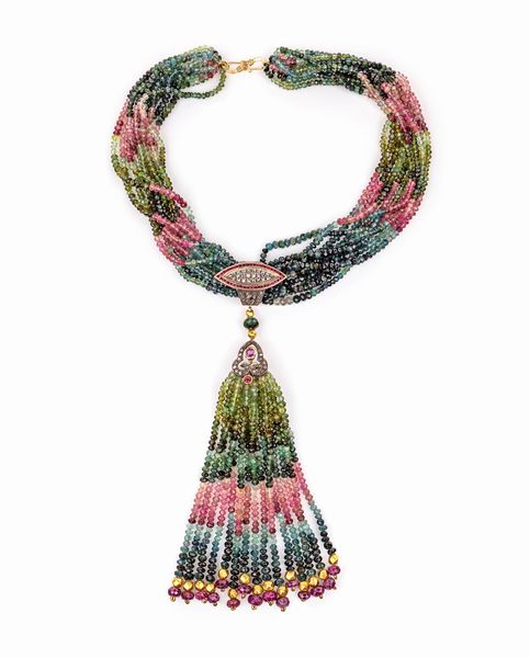 Collana in tormaline multicolor, oro, argento, diamanti e rubini  - Asta Asta Gioielli e Orologi - Associazione Nazionale - Case d'Asta italiane
