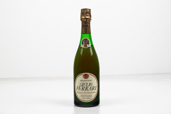 Fratelli Lunelli, Giulio Ferrari Riserva del Fondatore 1975  - Asta Wine and Spirits - Associazione Nazionale - Case d'Asta italiane