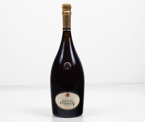 Fratelli Lunelli, Giulio Ferrari Riserva del Fondatore 2001  - Asta Wine and Spirits - Associazione Nazionale - Case d'Asta italiane