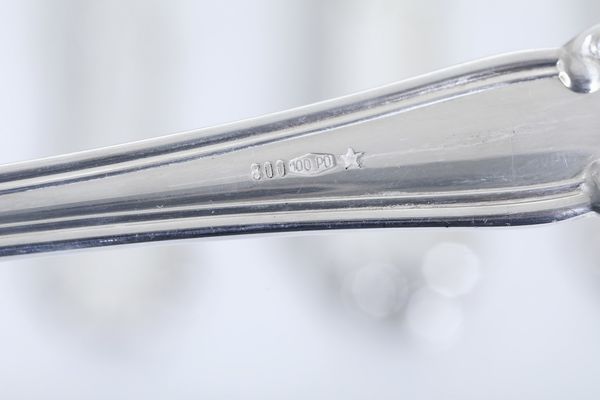 Servizio di posate. Argenteria italiana del XX-XXI secolo, Padova  - Asta L'Art de la Table - Associazione Nazionale - Case d'Asta italiane