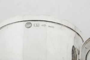 Brocca. Argenteria artistica fiorentina del XXI secolo. Argentiere Brandimarte  - Asta L'Art de la Table - Associazione Nazionale - Case d'Asta italiane