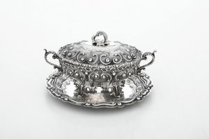 Zuccheriera. Argenteria italiana del XX secolo, argentiere Castaudi & Gautero, Vercelli  - Asta L'Art de la Table - Associazione Nazionale - Case d'Asta italiane