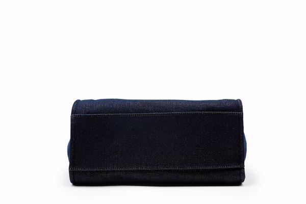 CHANEL : Borsa Deauville  - Asta Luxury Fashion - Associazione Nazionale - Case d'Asta italiane