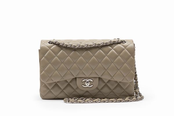 CHANEL : Borsa  - Asta Luxury Fashion - Associazione Nazionale - Case d'Asta italiane