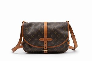 Louis Vuitton : Borsa Saumur  - Asta Luxury Fashion - Associazione Nazionale - Case d'Asta italiane