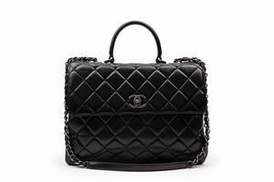 CHANEL - Borsa Trendy