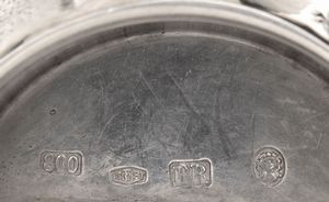 Accendino da tavolo in argento 800, Brandimarte  - Asta Argenti Antichi e da Collezione - Associazione Nazionale - Case d'Asta italiane