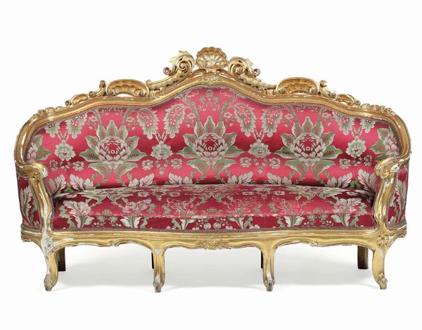 Coppia di divani Luigi Filippo in legno intagliato e dorato, XIX secolo  - Asta Dimore Italiane - Associazione Nazionale - Case d'Asta italiane