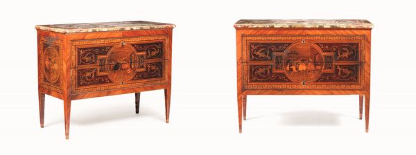 Coppia di com� neoclassici a due cassetti. Lombardia fine XVIII secolo  - Asta Dimore Italiane - Associazione Nazionale - Case d'Asta italiane