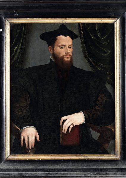 Scuola del XVI secolo Ritratto di nobiluomo con libro  - Asta Dipinti Antichi - Associazione Nazionale - Case d'Asta italiane