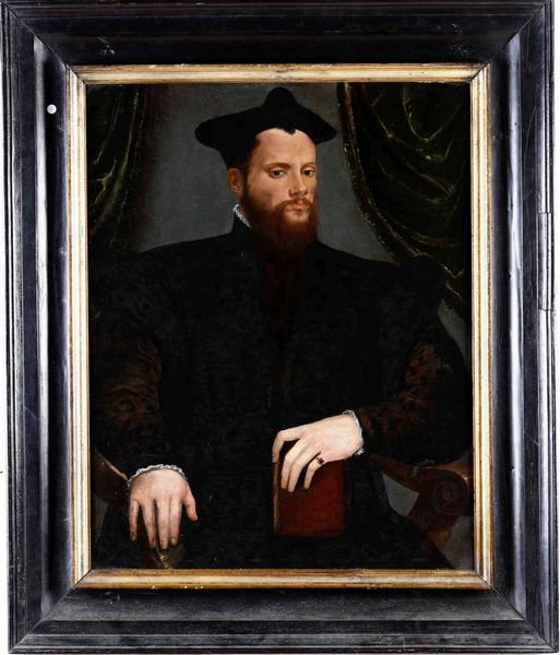 Scuola del XVI secolo Ritratto di nobiluomo con libro  - Asta Dipinti Antichi - Associazione Nazionale - Case d'Asta italiane