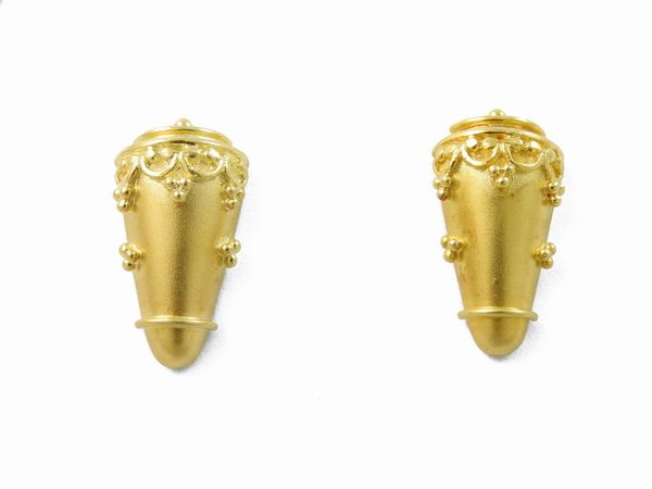 Due paia di orecchini in oro ad alto titolo  - Asta Gioielli e Orologi - Associazione Nazionale - Case d'Asta italiane