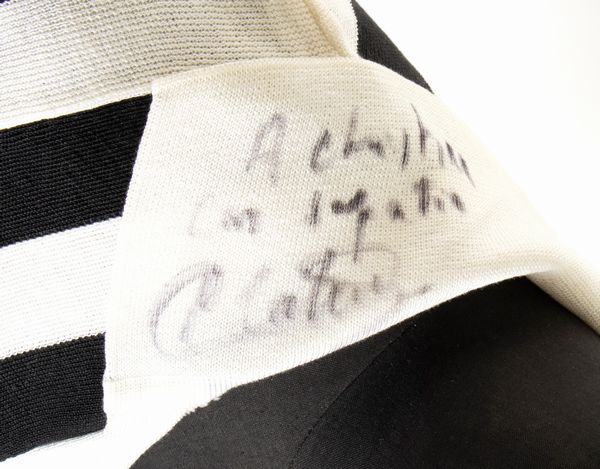 CALCIO, Platini Michel, maglia Juventus  - Asta Antique Toys & Sports Memorabilia - Associazione Nazionale - Case d'Asta italiane
