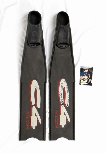 SUB pinne di profondità autografate Gaspare Battaglia  - Asta Antique Toys & Sports Memorabilia - Associazione Nazionale - Case d'Asta italiane