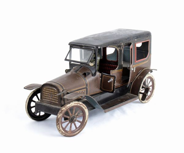 Limousine  - Asta Antique Toys & Sports Memorabilia - Associazione Nazionale - Case d'Asta italiane