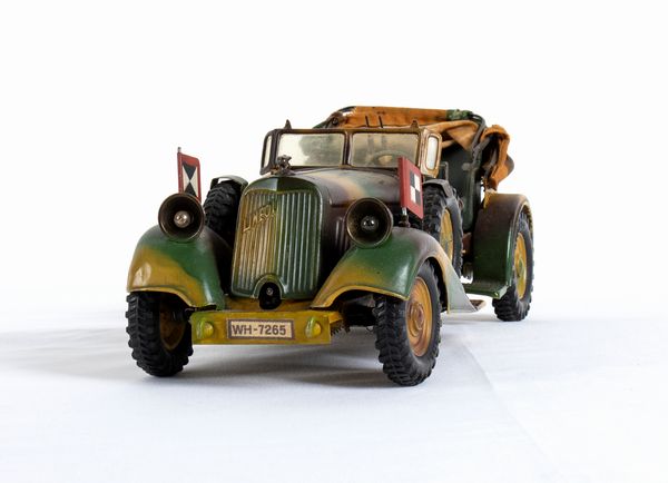 LINEOL Kubelwagen della Wermacht  - Asta Antique Toys & Sports Memorabilia - Associazione Nazionale - Case d'Asta italiane