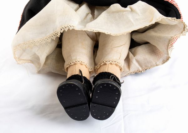 LENCI bambola Serie 300 Pragelato  - Asta Antique Toys & Sports Memorabilia - Associazione Nazionale - Case d'Asta italiane