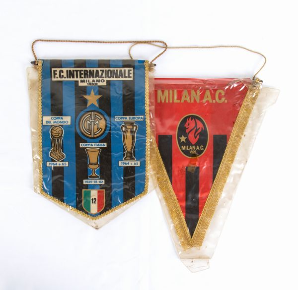 Calcio, Italia, due gagliardetti Inter e Milan  - Asta Antique Toys & Sports Memorabilia - Associazione Nazionale - Case d'Asta italiane